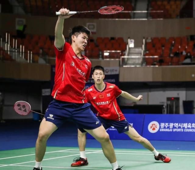 在欧联杯小组赛4-0击败LASK林茨后，利物浦主帅克洛普在新闻发布会上表示，球队应该在半场前就终结比赛。